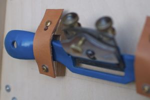 Spokeshave mounting detail